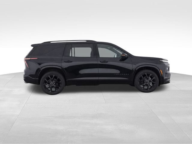 New 2026 Chevrolet Traverse RS w/ LPO, Floor Liner Package AWD/4WD image 8