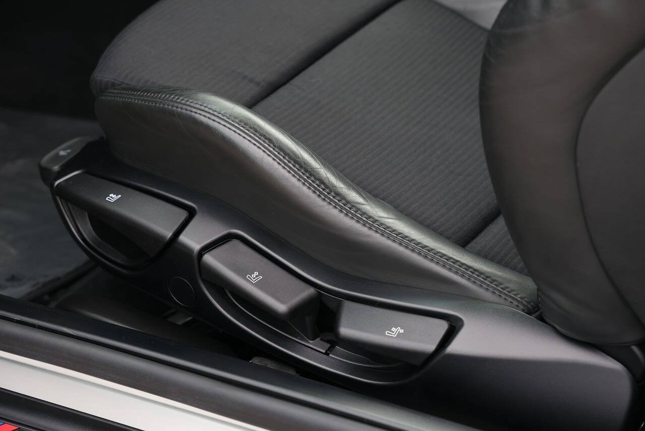Used 2005 BMW M3 Coupe RWD image 47
