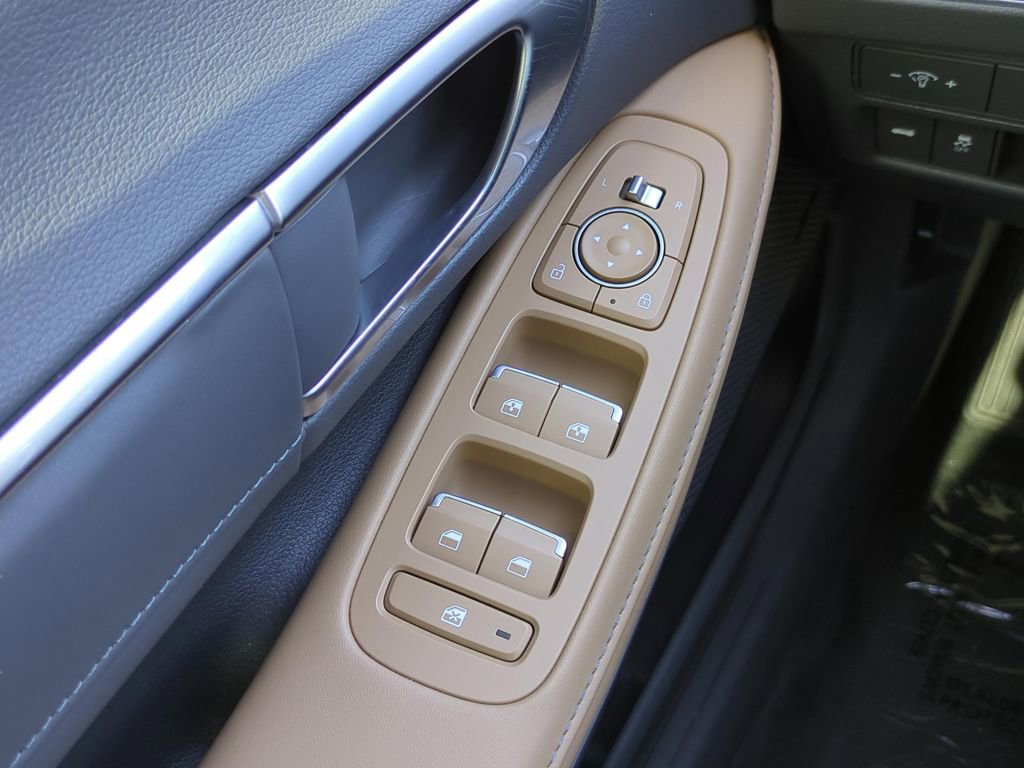 Used 2020 Hyundai Sonata Limited w/ Cargo Package image 19