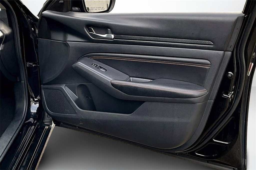 Used 2022 Nissan Altima 2.5 SR image 26