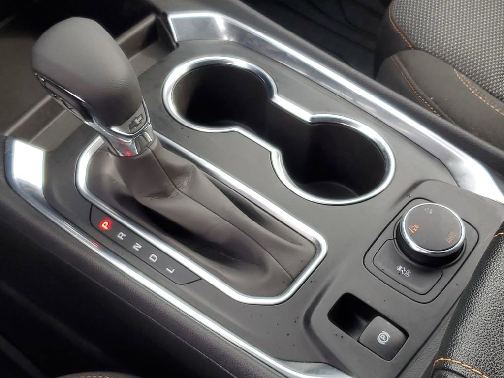 Used 2021 Chevrolet Traverse LS image 18