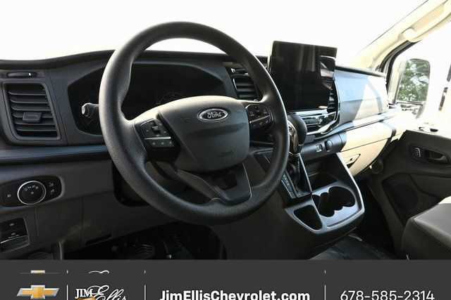 Used 2024 Ford Transit 350 XLT image 5