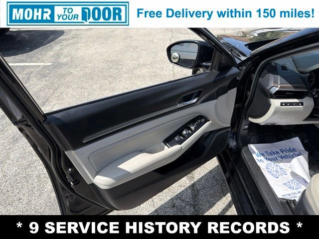 Used 2020 Nissan Altima 2.5 SL FWD image 12