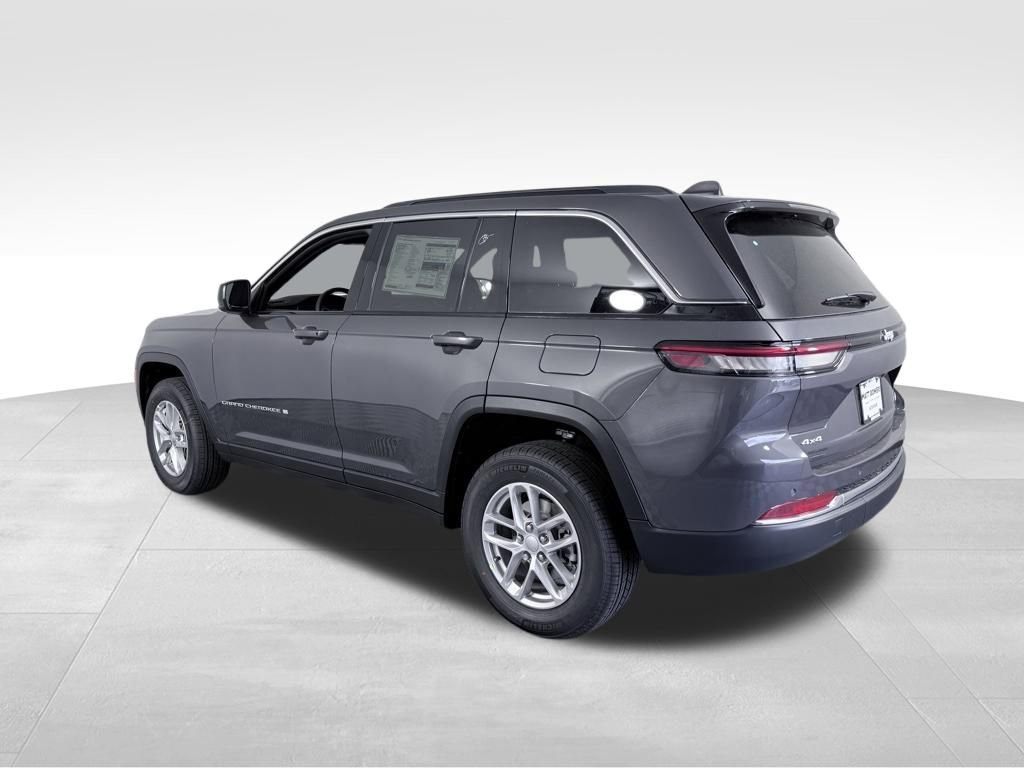 New 2025 Jeep Grand Cherokee Laredo X image 5