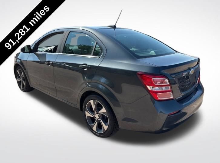 Used 2019 Chevrolet Sonic Premier FWD image 2