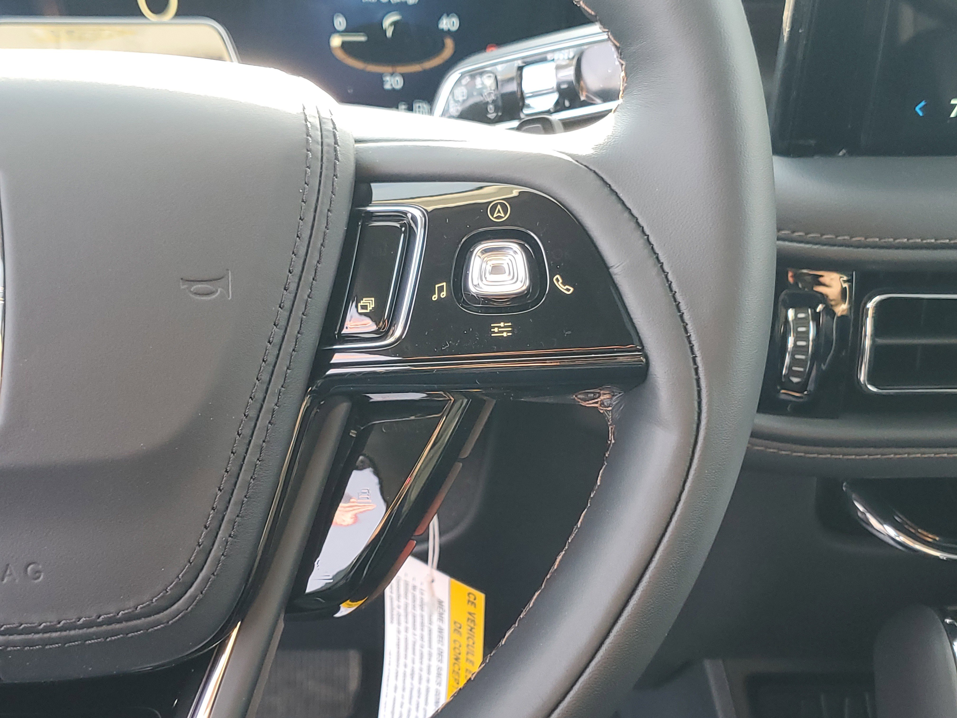 New 2026 Lincoln Aviator Reserve image 17