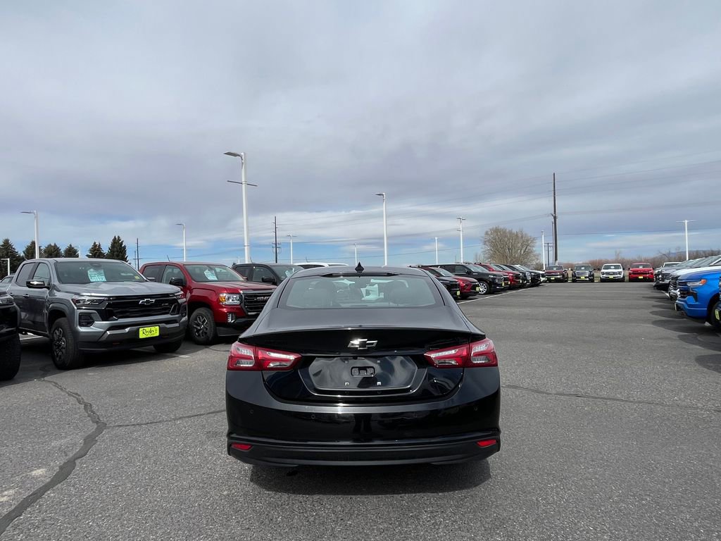 Used 2024 Chevrolet Malibu LT w/ Midnight Edition image 3