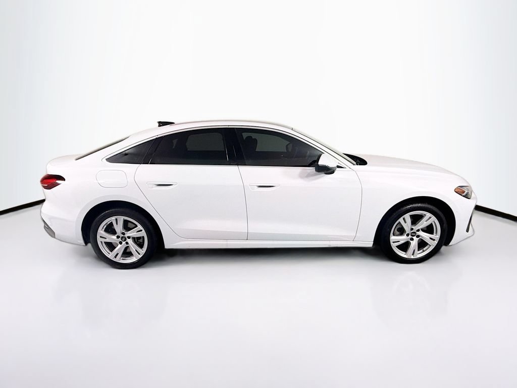 Used 2025 Audi A5 2.0T Premium Plus w/ Premium Plus AWD/4WD image 4