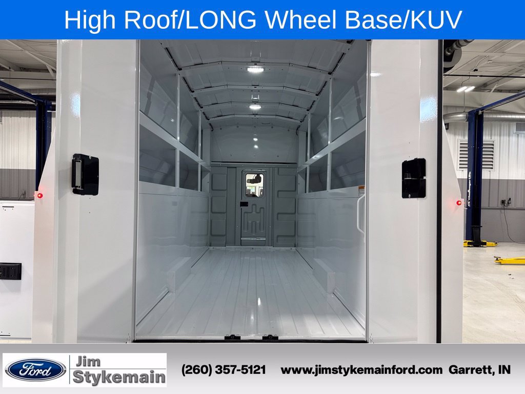 New 2026 Ford E-350 and Econoline 350 Super Duty w/ Power Equipment Group RWD image 11