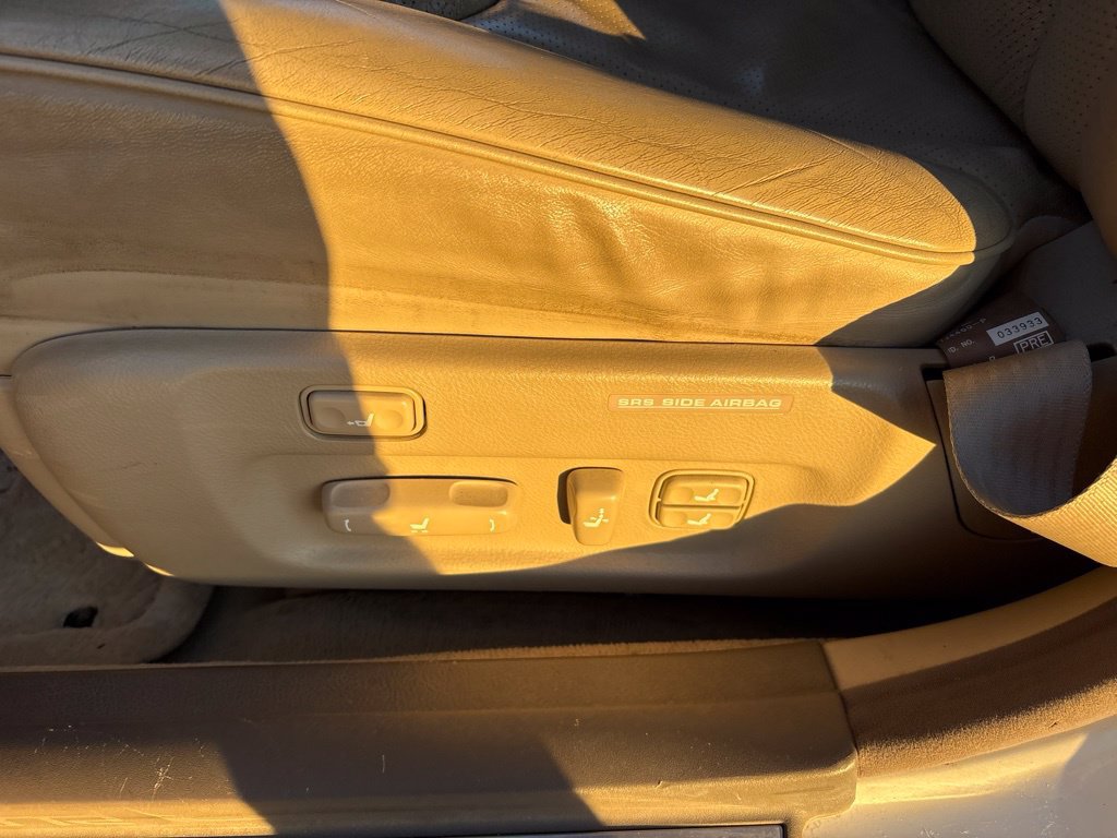 Used 2003 Lexus LS 430 RWD image 16