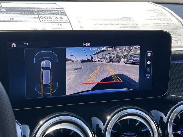 Used 2024 Mercedes-Benz GLB 250 image 23