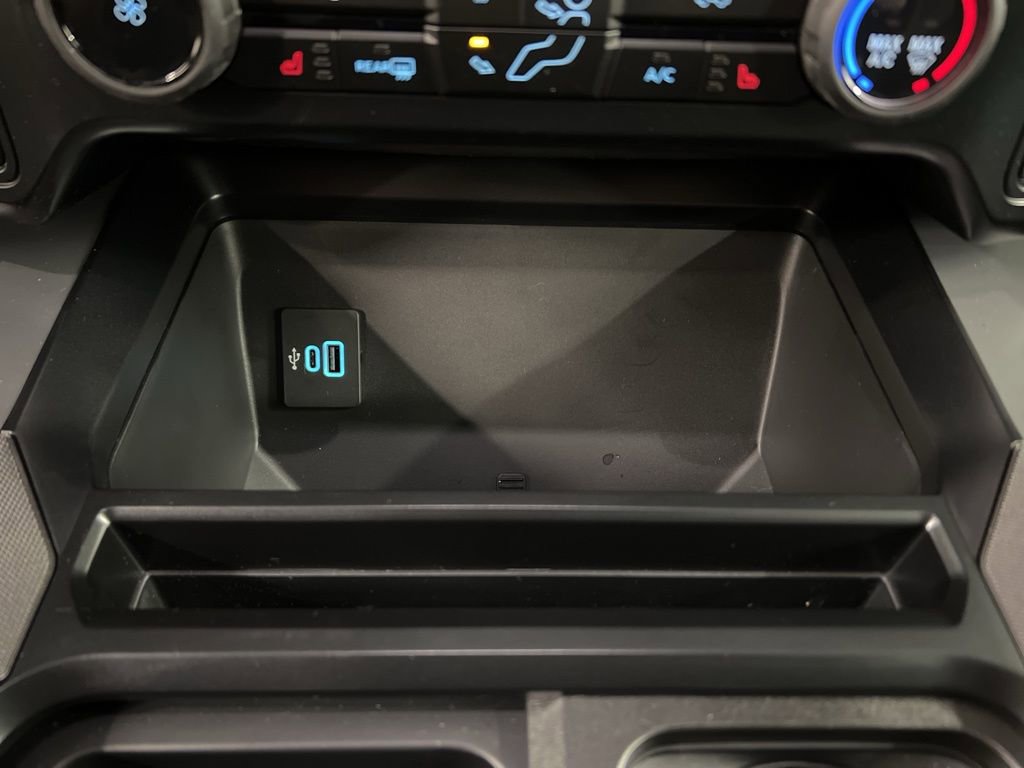 New 2026 Ford F250 XLT w/ XLT Premium Package image 17