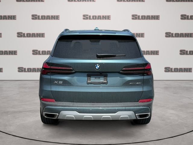 Certified 2024 BMW X5 xDrive40i w/ Premium Package AWD/4WD image 4