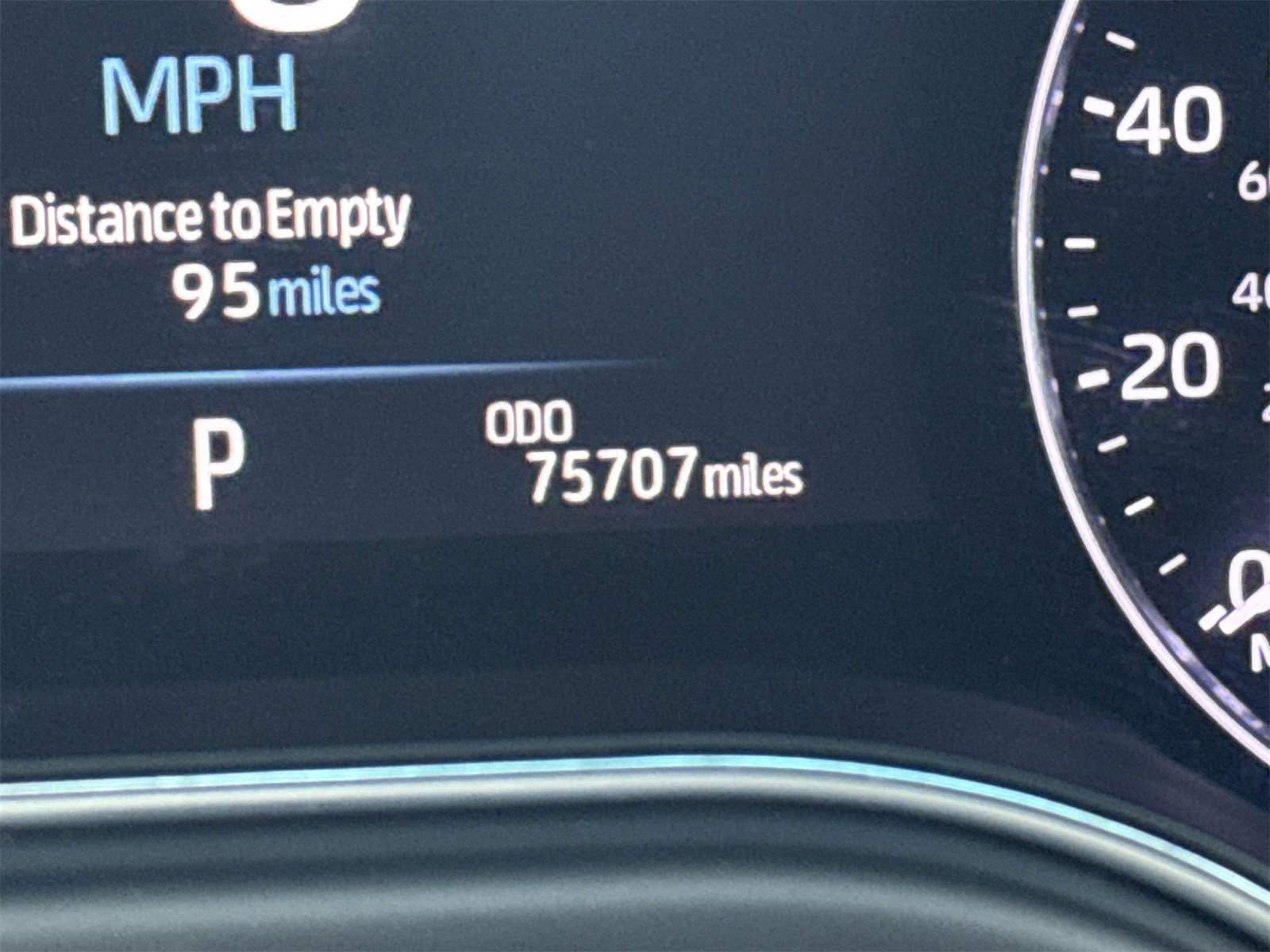 Used 2020 Toyota Avalon Limited image 23