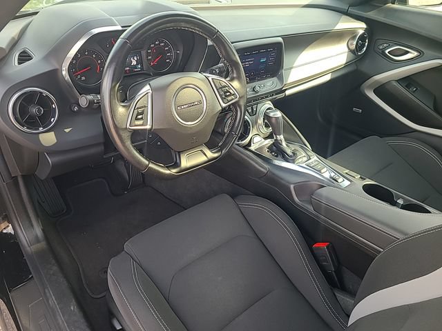 Used 2023 Chevrolet Camaro LT w/ Technology Package RWD image 13