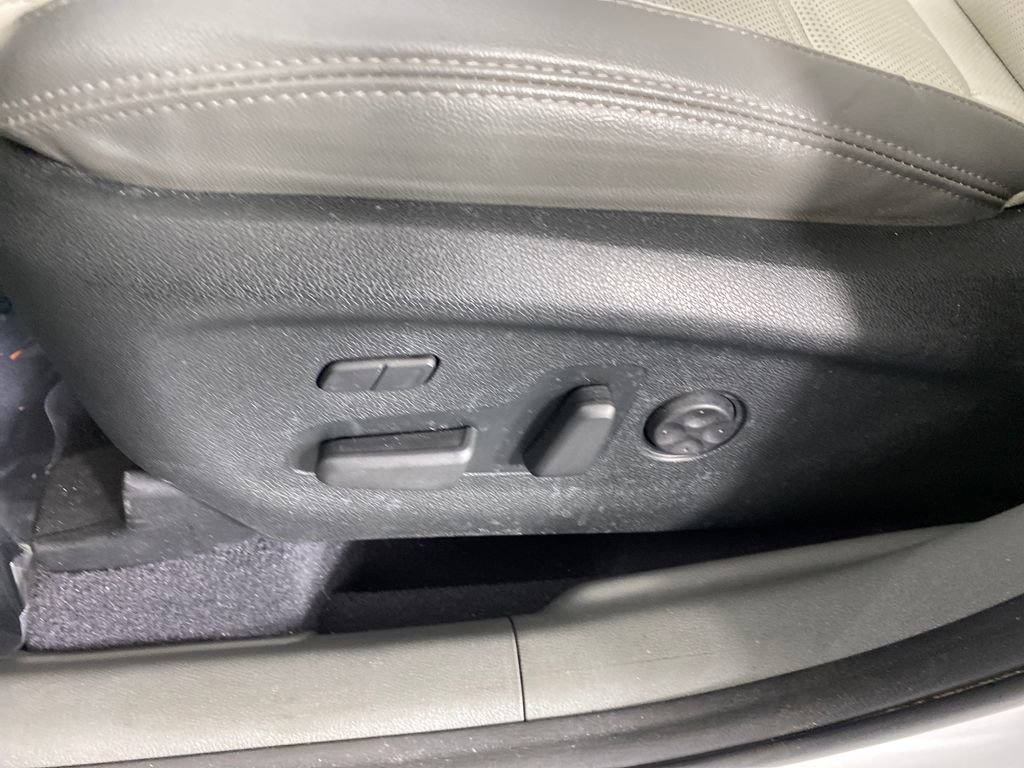 Used 2020 Kia Sorento SX image 8