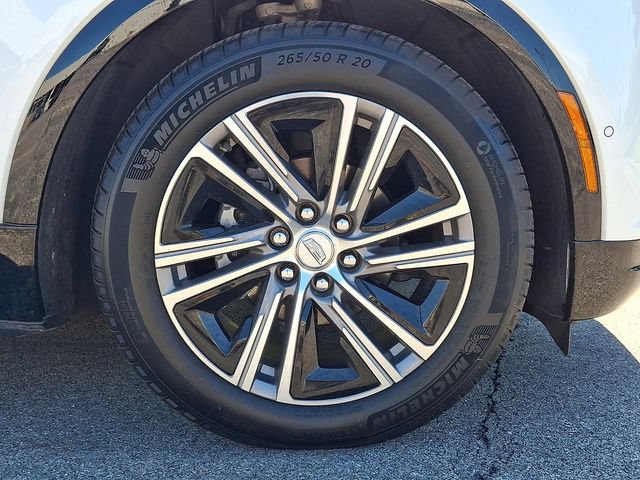 Certified 2024 Cadillac Lyriq Luxury w/ LPO, Floor Liner Package AWD/4WD image 10