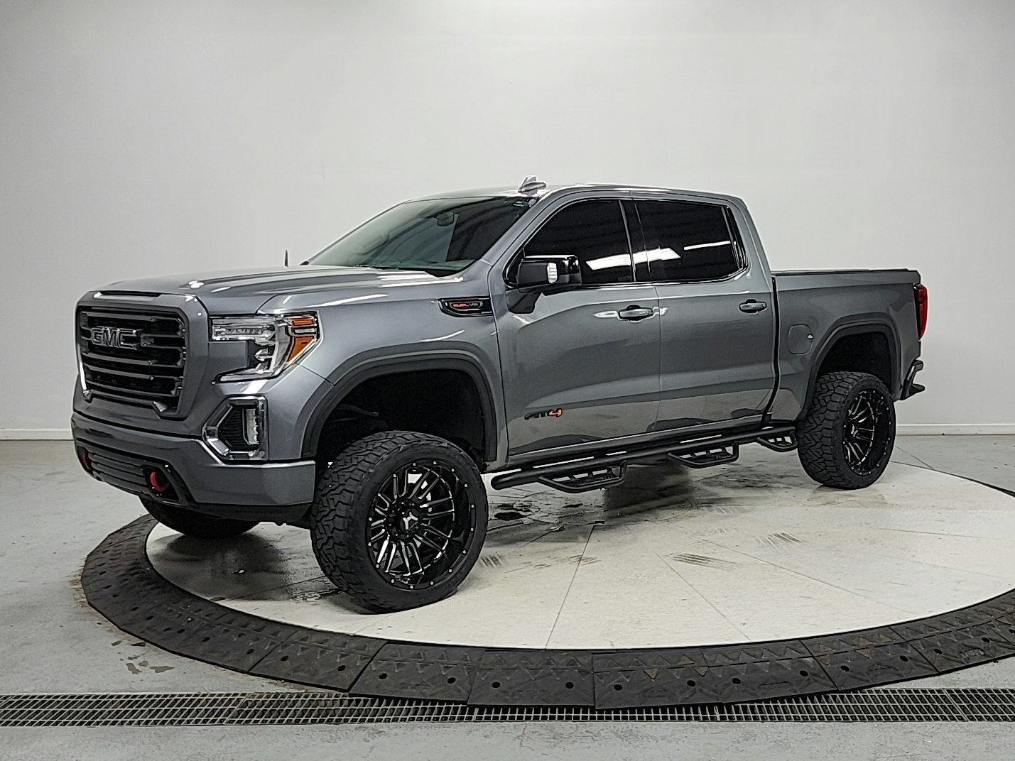 Used 2021 GMC Sierra 1500 AT4 AWD/4WD image 3