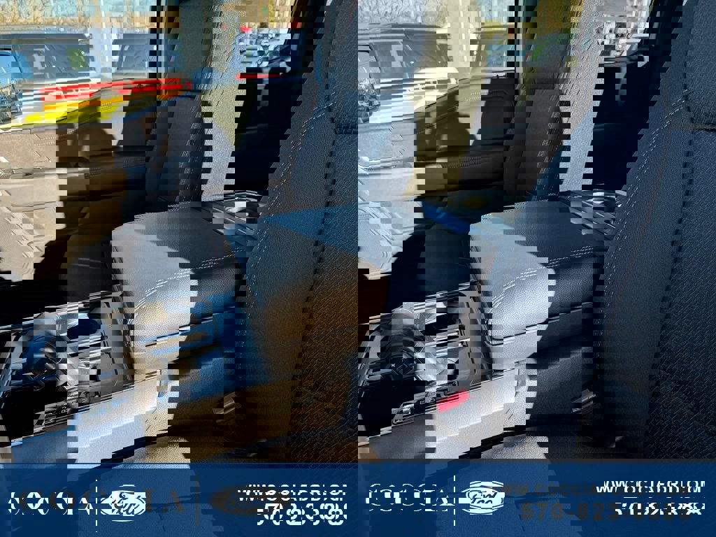 New 2025 Ford F150 XLT w/ Equipment Group 302A MID image 45