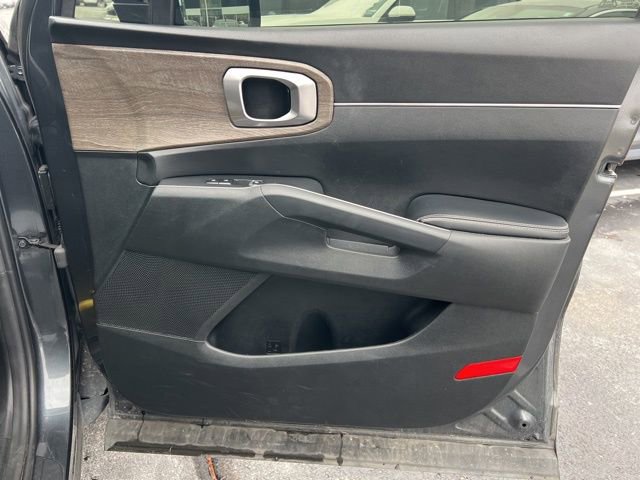 Used 2021 Kia Sorento EX w/ Panoramic Sunroof Package image 33