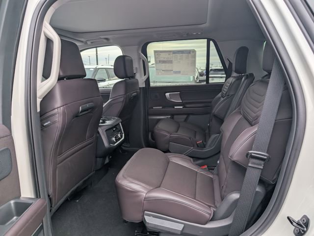 New 2025 Ford Expedition Platinum w/ Platinum Ultimate Package image 9