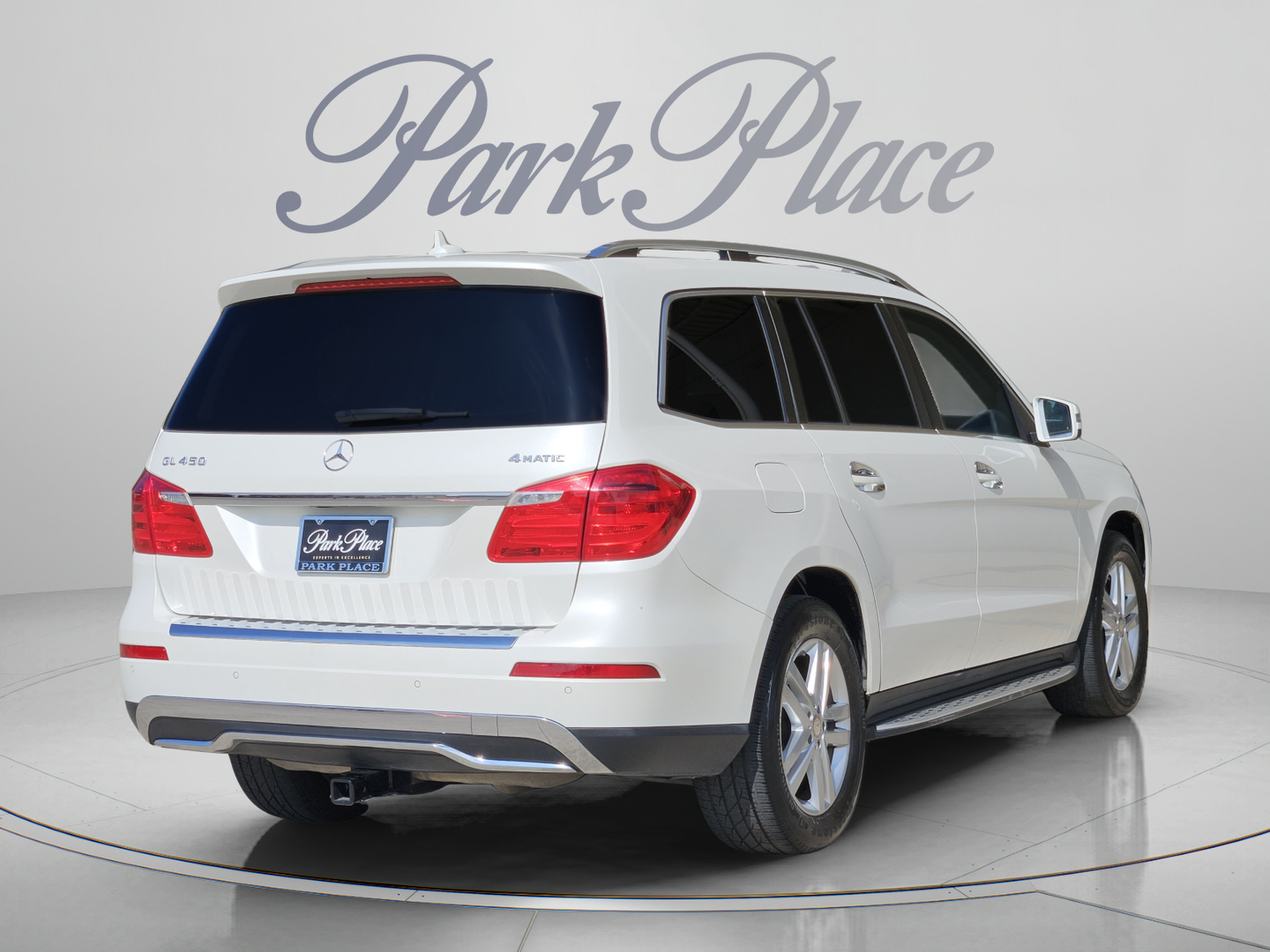 Used 2015 Mercedes-Benz GL 450 4MATIC image 6