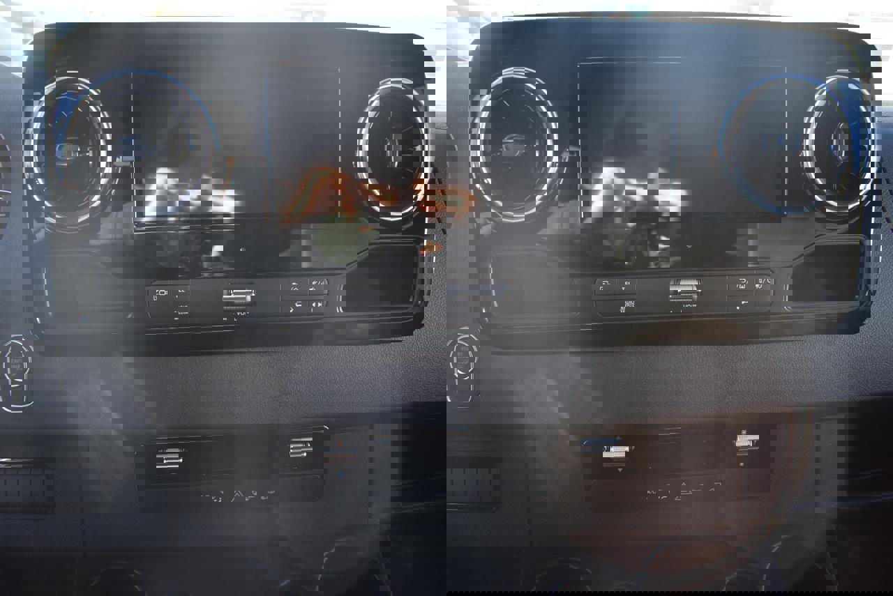 New 2025 Mercedes-Benz Sprinter 2500 image 13