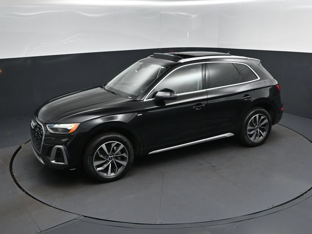 Used 2023 Audi Q5 2.0T Premium w/ Convenience Package AWD/4WD image 31