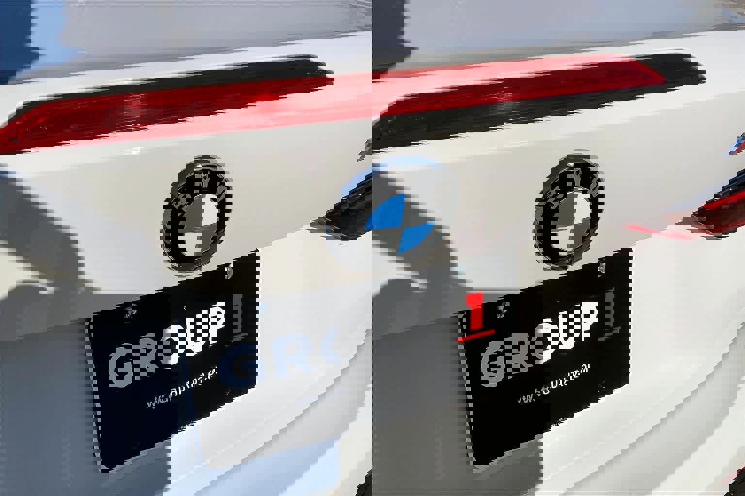 Used 2021 BMW M440i Convertible w/ Premium Package image 27