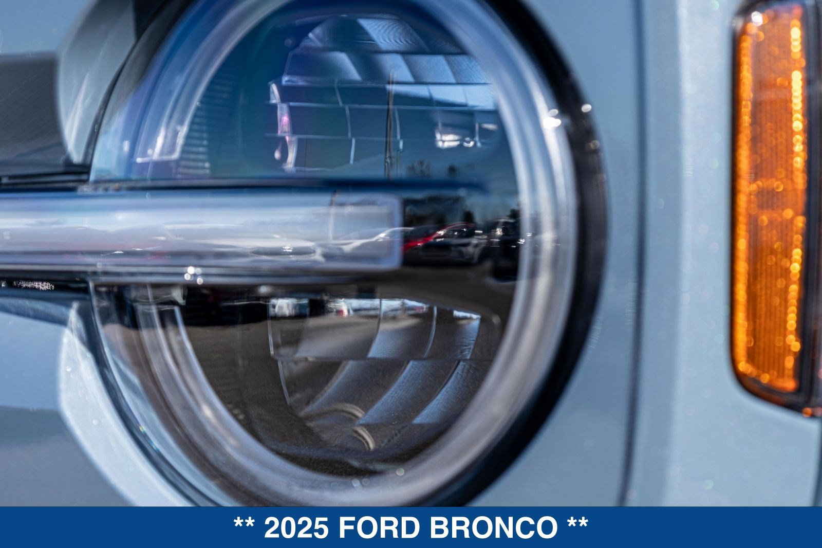 Used 2025 Ford Bronco Badlands AWD/4WD image 28
