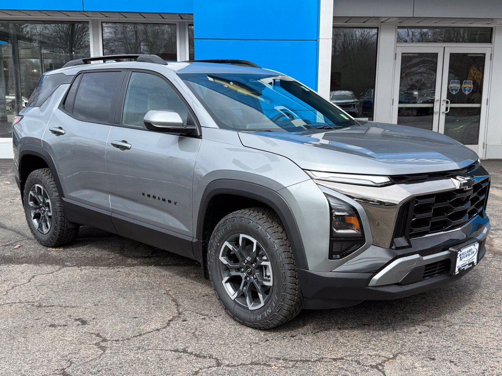 Used 2026 Chevrolet Equinox ACTIV FWD image 3