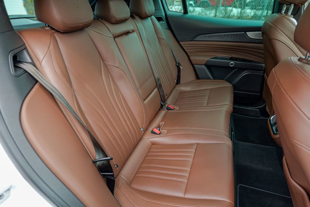 Certified 2023 Maserati Grecale GT image 32