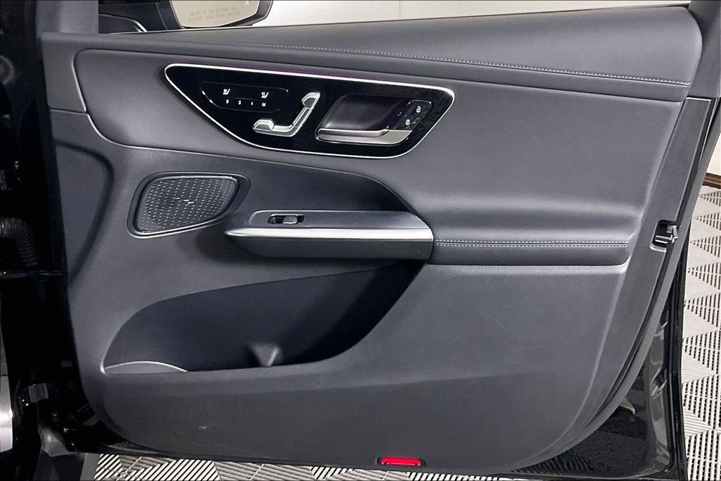 Certified 2025 Mercedes-Benz GLC 350e 4MATIC image 16