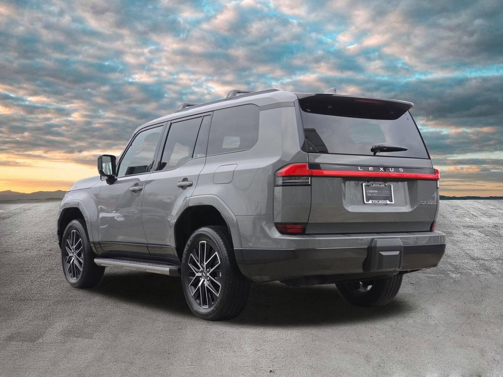 Used 2024 Lexus GX 550 w/ Accessory Package (Z1) image 6