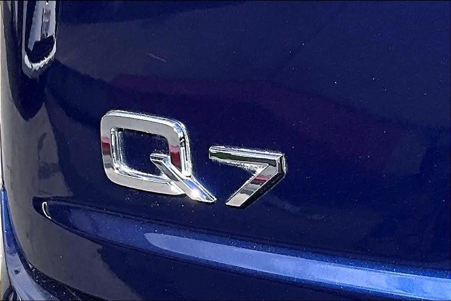 Used 2019 Audi Q7 3.0T Premium AWD/4WD image 9