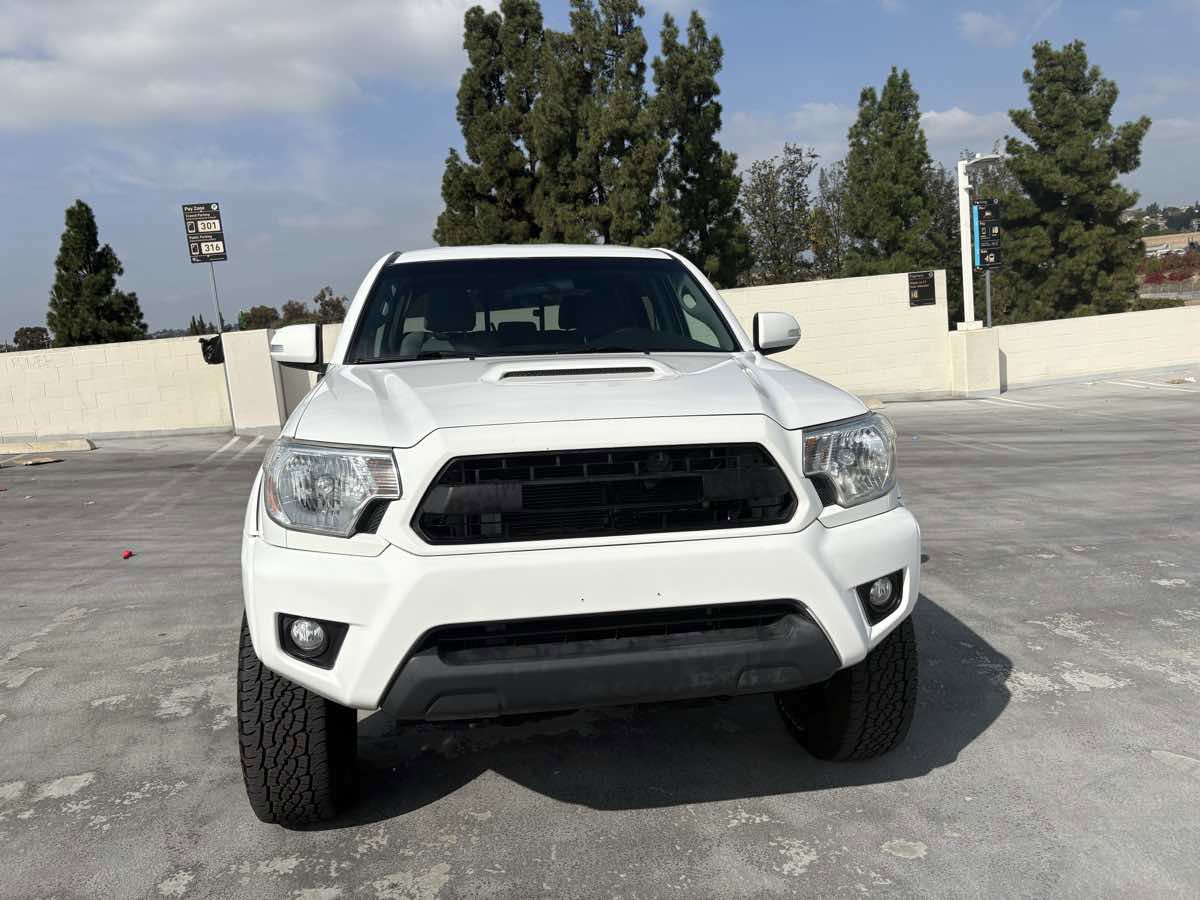 Used 2014 Toyota Tacoma PreRunner image 33