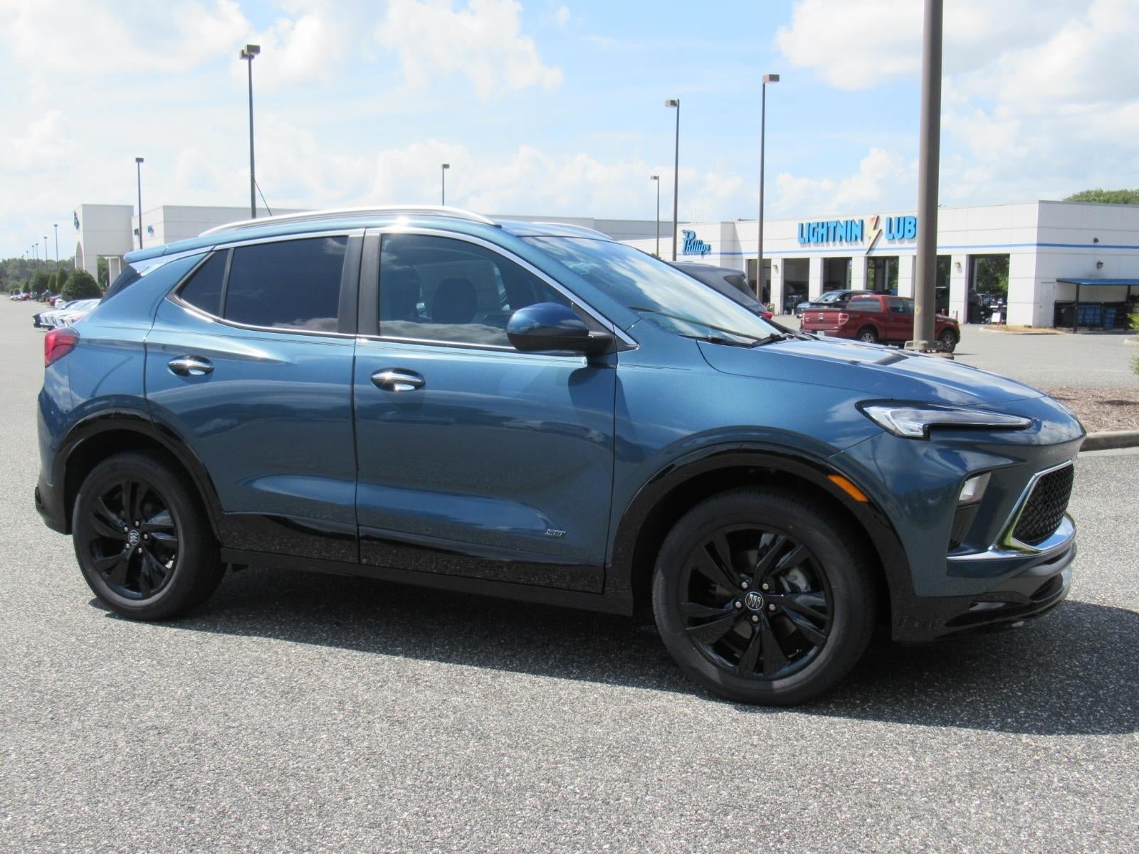 New 2026 Buick Encore GX Sport Touring w/ Comfort Package FWD image 2