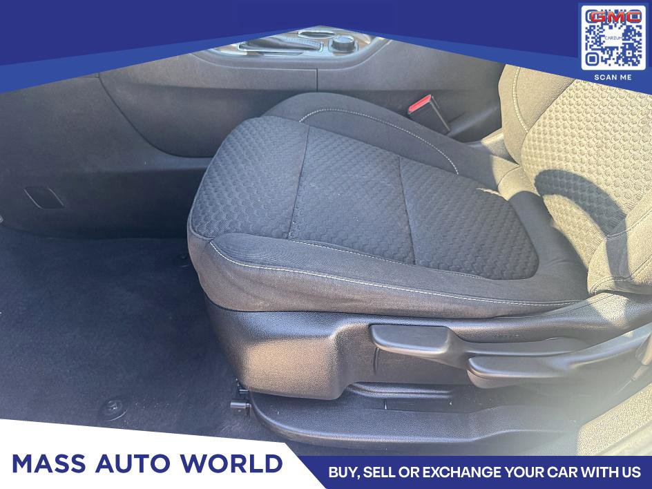 Used 2018 GMC Acadia SLE image 7