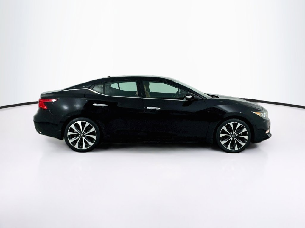Used 2016 Nissan Maxima SR FWD image 8