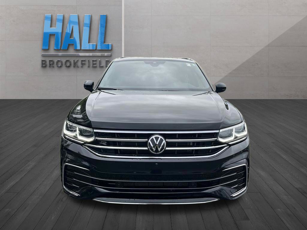 Certified 2024 Volkswagen Tiguan SEL R-Line w/ MDO Package, Two-Row AWD/4WD image 9