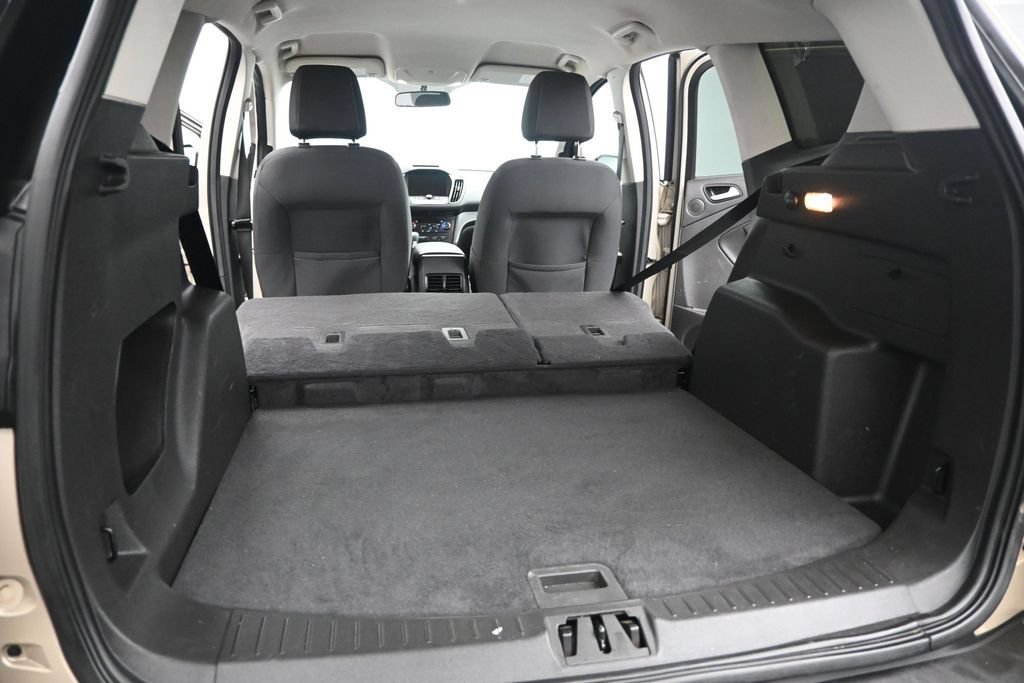 Certified 2017 Ford Escape SE w/ Equipment Group 201A FWD image 22