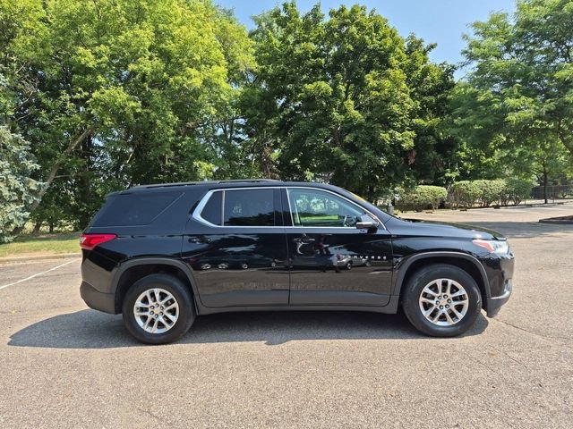 Used 2020 Chevrolet Traverse LT AWD/4WD image 2