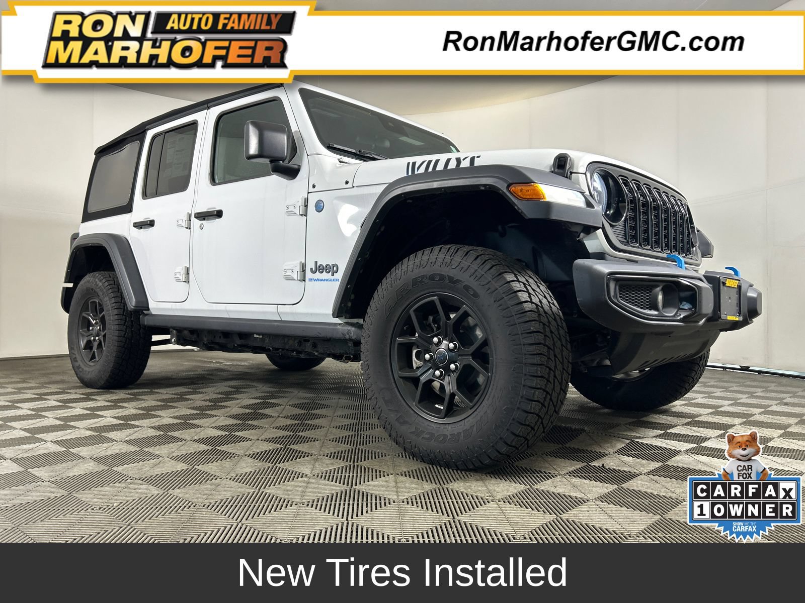 Used 2024 Jeep Wrangler Unlimited AWD/4WD image 1