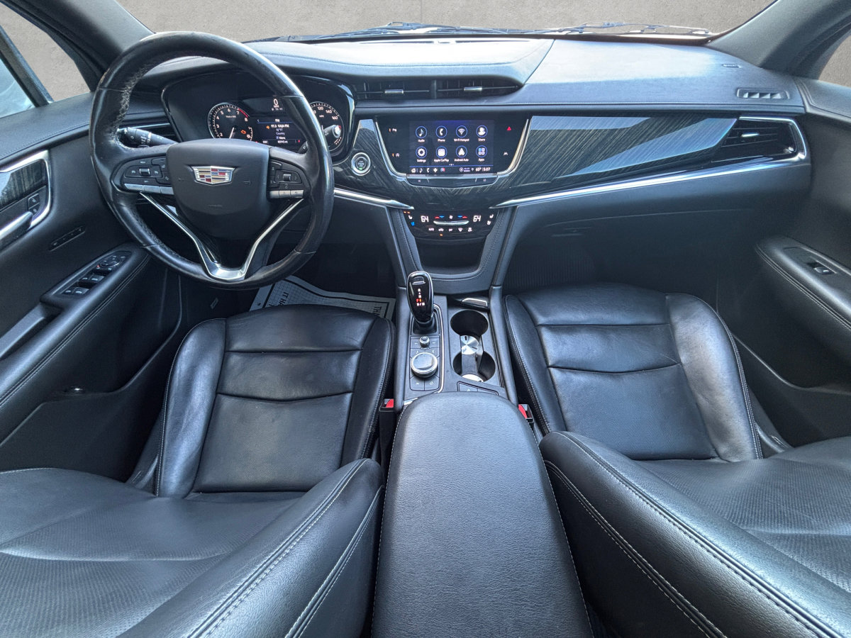 Used 2022 Cadillac XT6 Premium Luxury FWD image 24