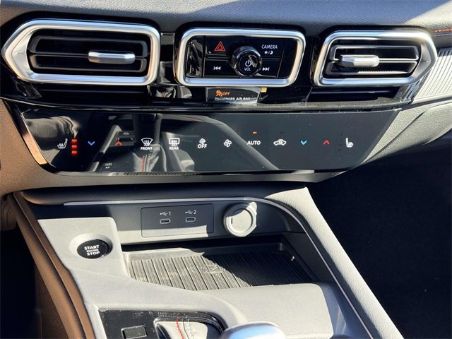 New 2026 Nissan Sentra SR w/ SR Premium Package image 22