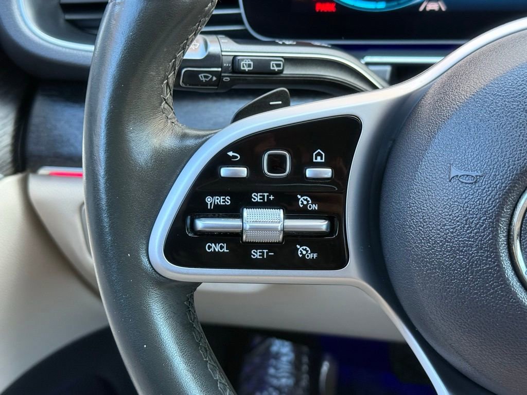 Used 2020 Mercedes-Benz GLE 350 4MATIC w/ Premium Package image 30