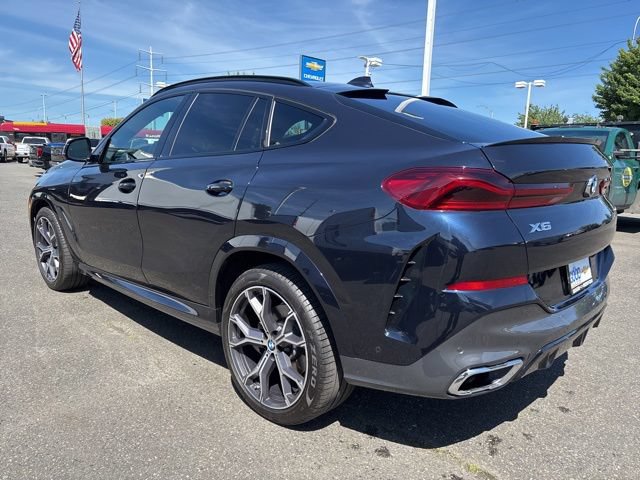 Used 2022 BMW X6 xDrive40i AWD/4WD image 3