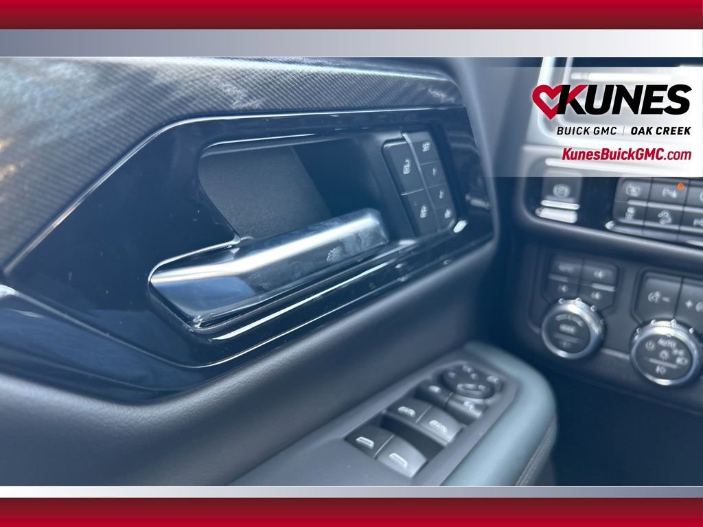 New 2026 GMC Yukon AT4 w/ AT4 Premium Plus Package image 24