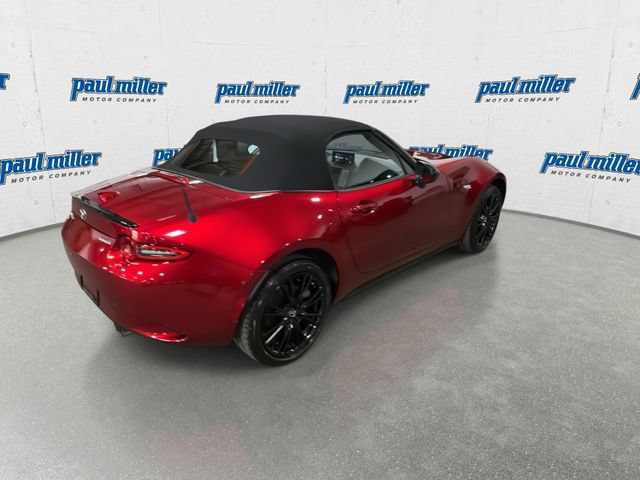 New 2026 MAZDA MX-5 Miata Club w/ Weather Package RWD image 10