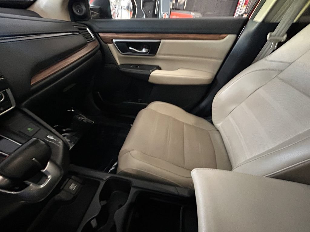 Used 2019 Honda CR-V Touring image 28